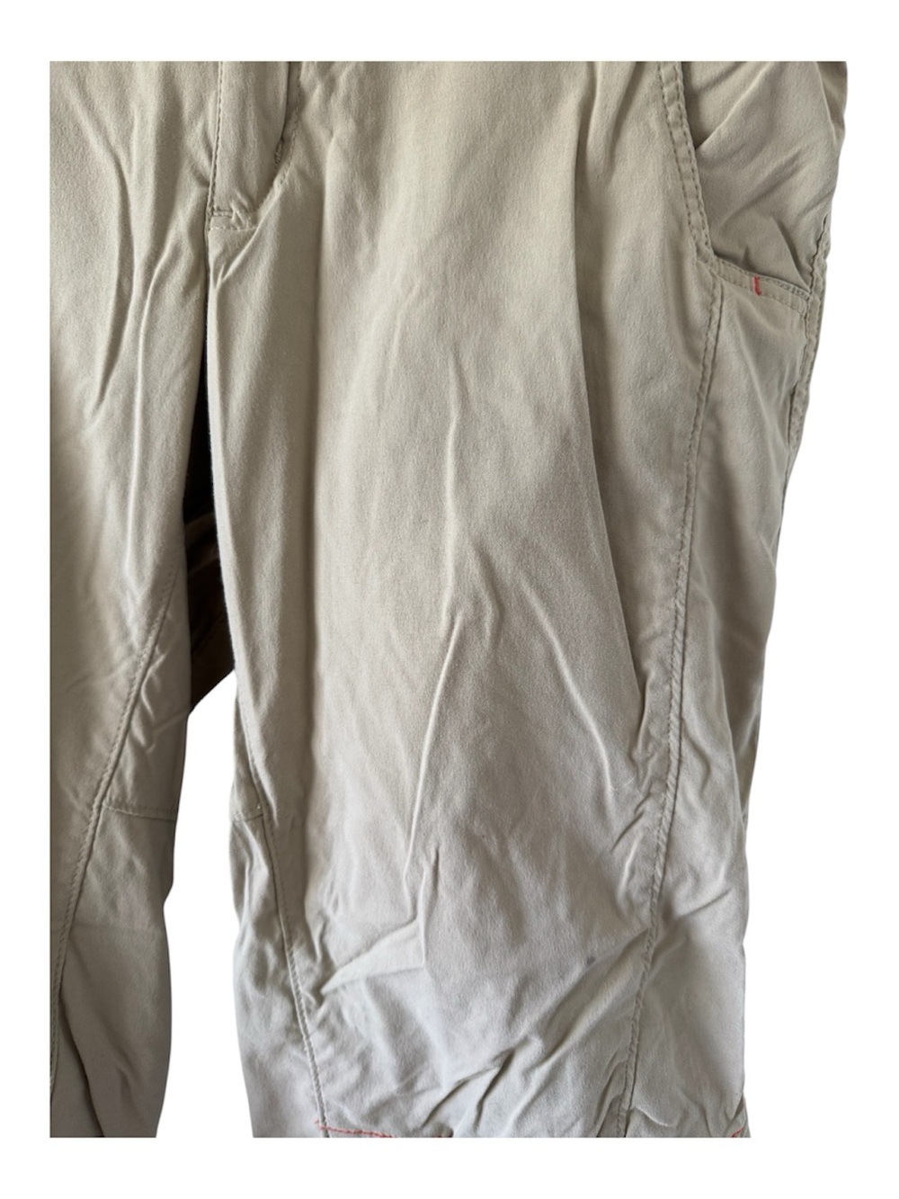 Columbia Women's Tan Capris with Red Zip Accent - Picture 3 of 6